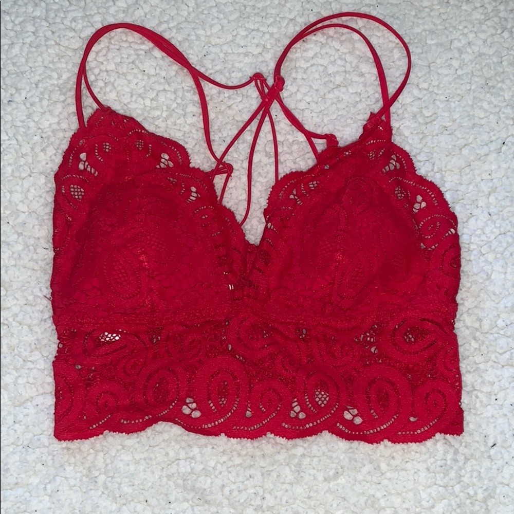 red lace bra